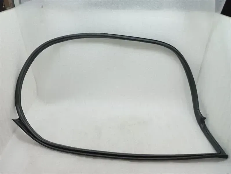 Porsche Cayman 718 GT4RS Door Seal 98153707606 Right Door Seals