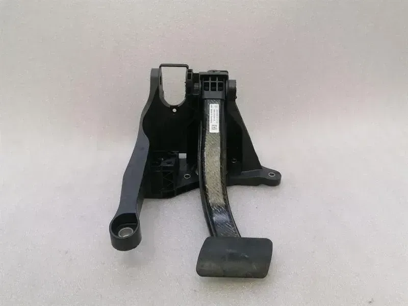 PORSCHE 911 992 GT3 BRAKE PEDAL 992723031B RIGHT HAND DRIVE RHD