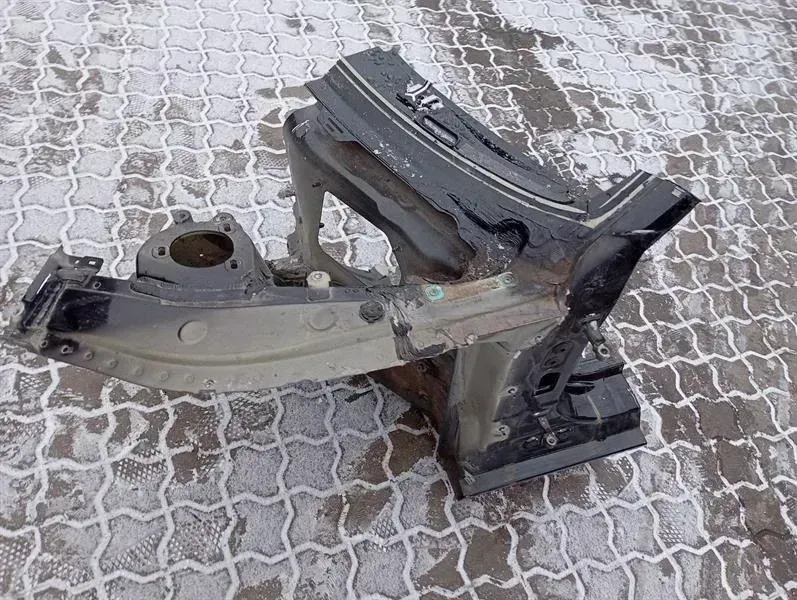 Porsche Cayman 718 GT4 Left Front Chassis Leg 99150191301 Left Front Wheel Arch