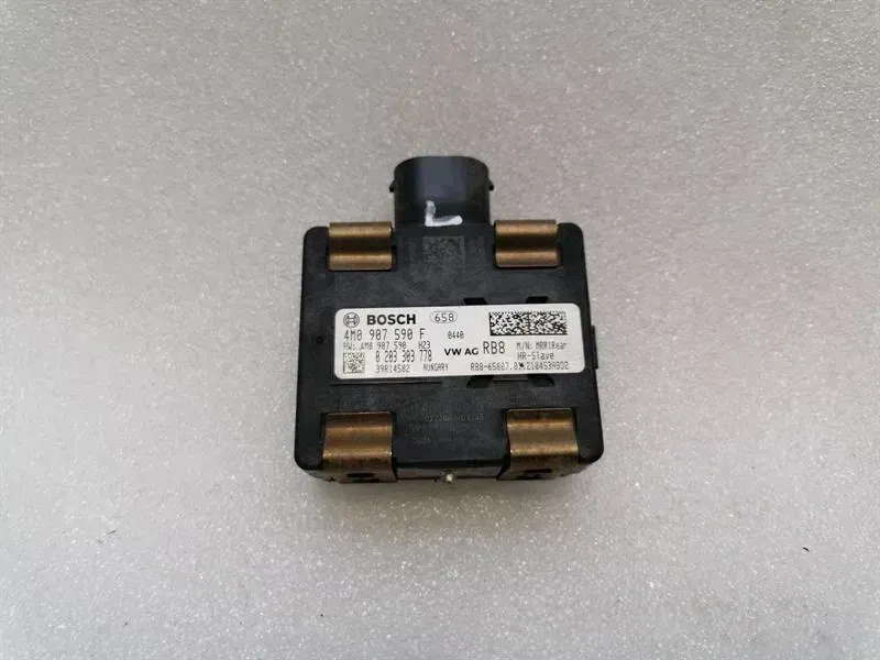 BENTLEY BENTAYGA 36A MK2 Blind Spot Sensor 4M0907590F Spurwechselass