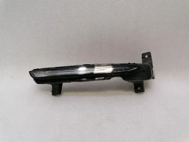 Porsche Cayman 718 Höger Fram Dimljus 982953042B Dimljus Höger LED