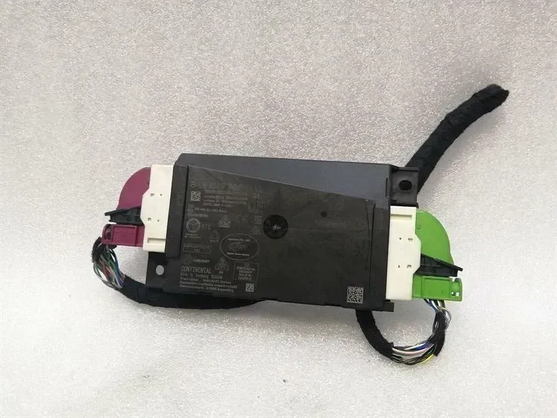 Mercedes A Class W177 A35 AMG Electronic Module A1679007112 ECU Keyless