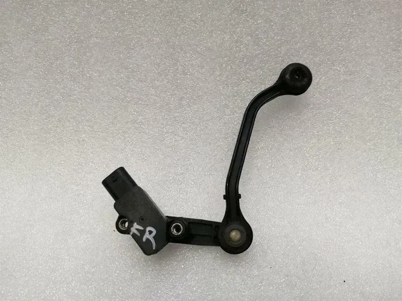 Mercedes A Class W177 FRH Level Sensor A0009050908 Level Sensor