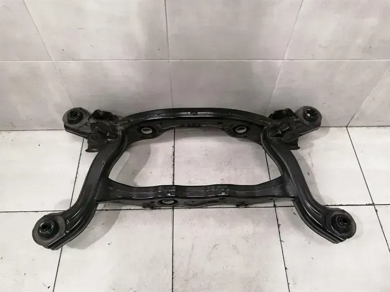 Mercedes A Class W177 Subframe Rear A1775841300 Axle Frame Rear Axle AWD