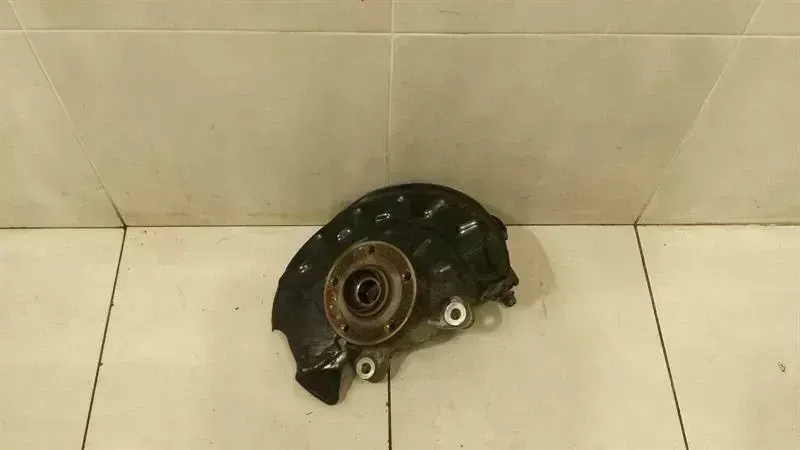 Audi S3 8V Right Front Hub 5Q0407258A Wheel Bearing Housing Front Right.
