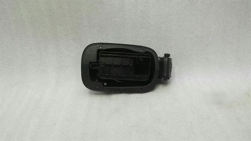 Mercedes C Class W204 Fuel Filler Cap A2046300967 Fuel Cap Tank Flap
