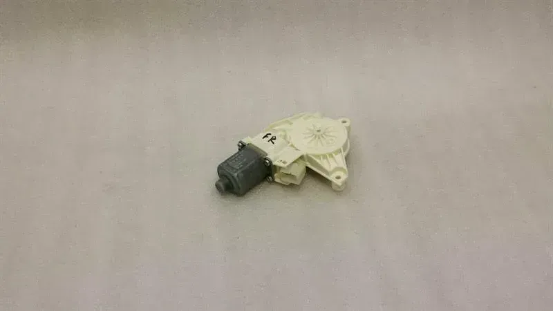 Mercedes A Class W176 FRH Door Window Motor A2469065200 Window Regulator Motor Front