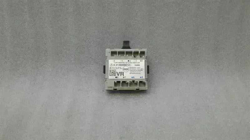 Mercedes E Class W213 Right Door Module A2139005613 Door Control Unit Front Right