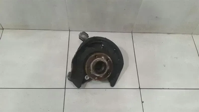 Mercedes A Class W176 Left Rear Hub A2463503541 Wheel Bearing Housing Rear Left