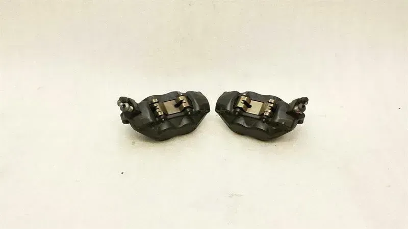 BMW F800GT F800 GT brake caliper front set 7716717 caliper front set
