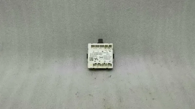 Mercedes C Class W205 FLH Door Module A2229001809 Door Control Unit Front Left