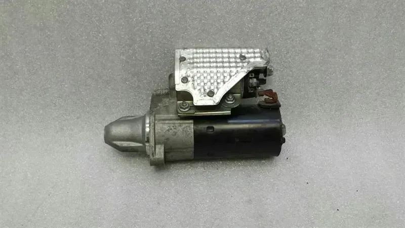 Mercedes R Class W251 Starter Engine A0061510501 Starter M272 V6