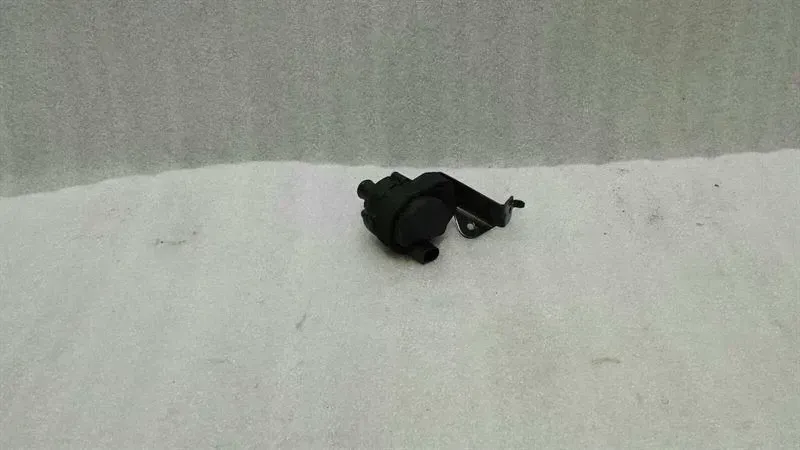 Mercedes additional cooling pump A2118350028 coolant pump pump