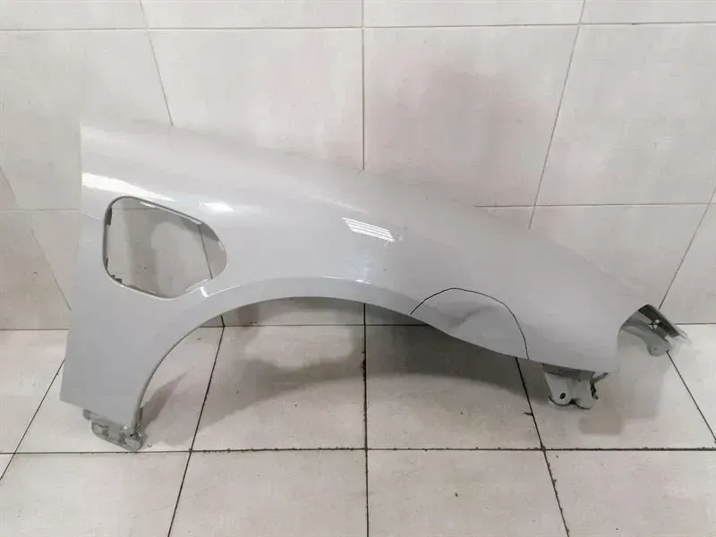 Porsche Taycan 9J Right Wing 9J1821102Y w/o PWR DOOR Front Right Fender