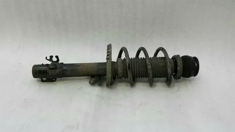 Audi A1 8X left shock absorber front 6R0413031AR shock absorber front left