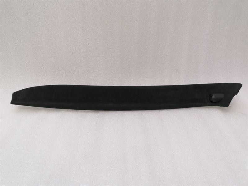 Tesla Model X A Post Cover Left1050286-04-H Left A Pillar Fairing Alcantara