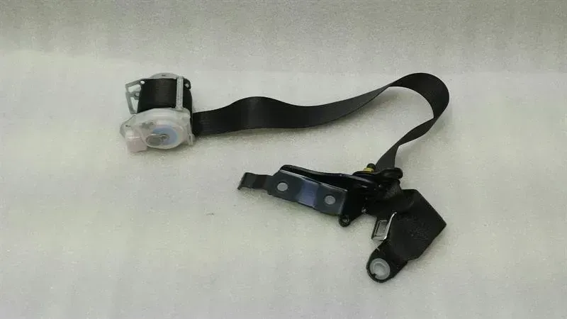 Tesla Model S 75 rear seat belt 1018789-05-C seat belt belt rear left