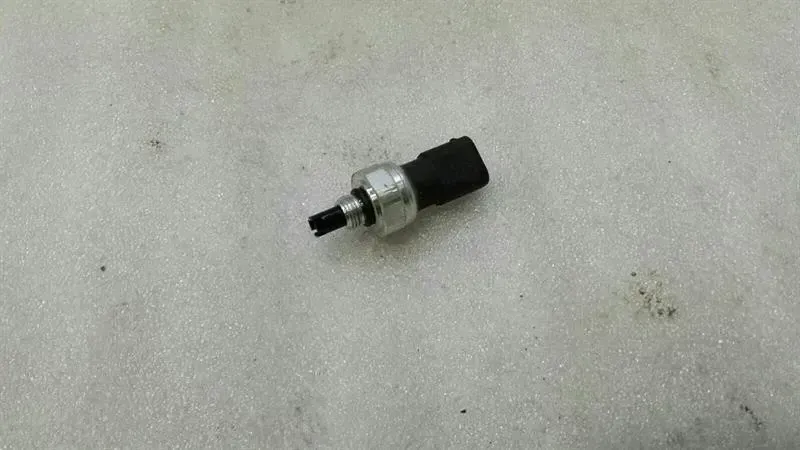 Tesla Model S 75 A/C Sensor 1008516-00-B Climate Sensor