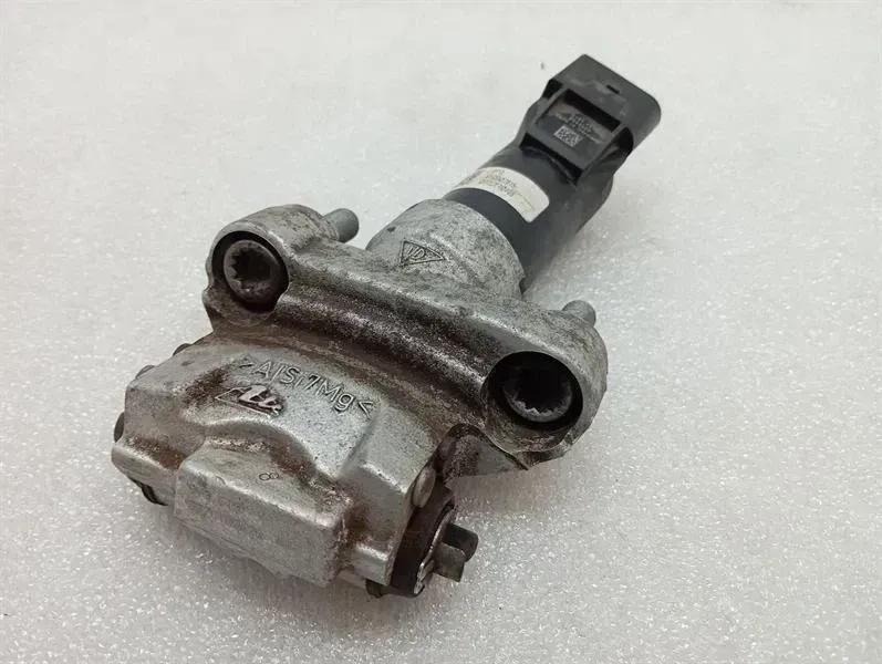 Porsche Taycan 9J PBM Park Brake Motor RL 9A790761500 Parking Brake Motor HL