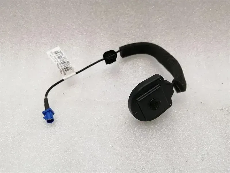 Tesla Model X P100D Roof Aerial / Antenna 1097321-00-A Antenna