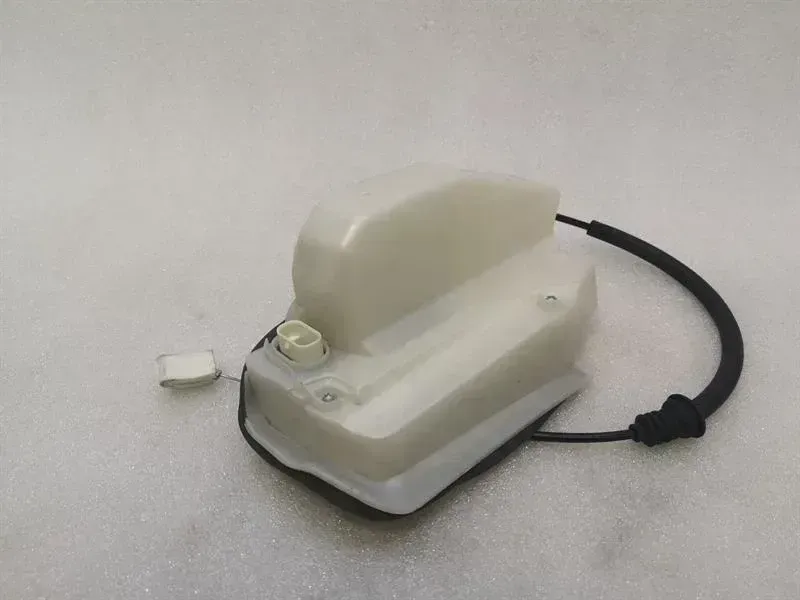 Tesla Model 3 Long Range Door Lock RRH 1500675-01-B Door Lock Rear Right