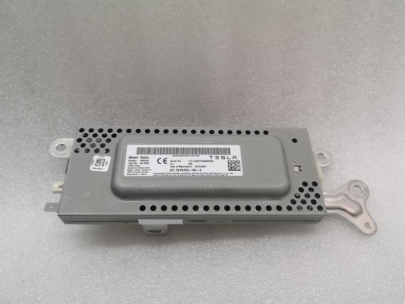 Tesla Model 3 Long Range FM DAB Module 1079755-00-E ECU