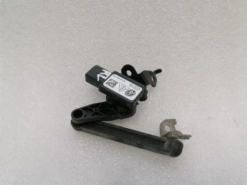 Porsche Taycan 9J Sensor 9J1616571B RL LEVEL Rear Left Level Sensor