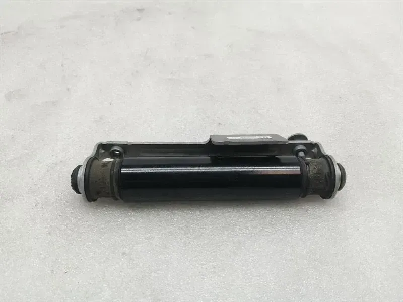 Mercedes EQC400 EQC N293 A2939500000 TAILGATE vibration remover