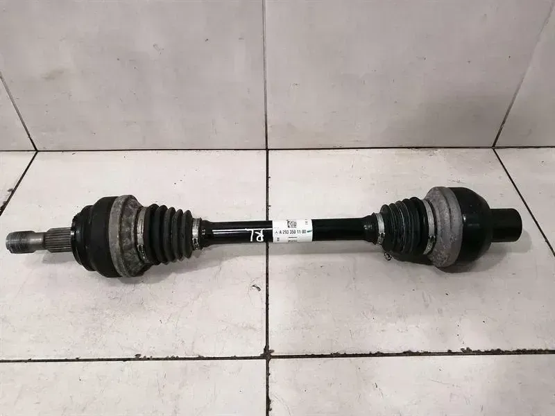 Mercedes EQC400 EQC N293 Left Rear Drive Shaft A2933501100 Drive Shaft Rear