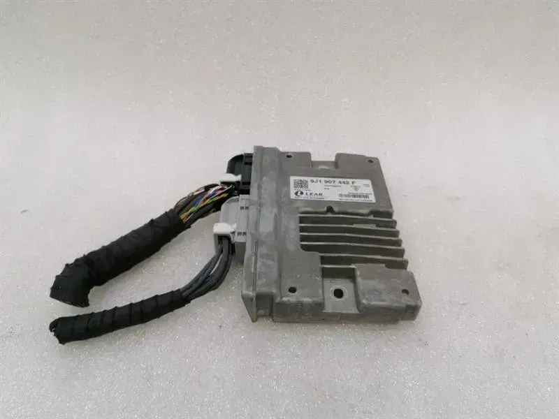 Porsche Taycan 9J electronic module 9J1907442F control unit gateway control unit