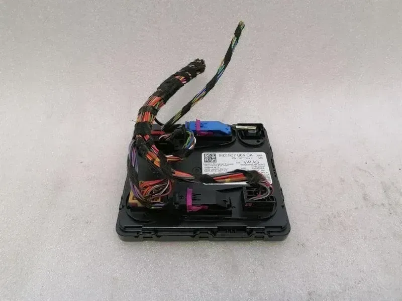 Porsche Taycan 9J electronic module 992907064ck control unit BCM