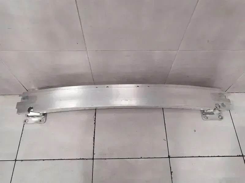 Porsche Taycan 9J rear bumper beam 9J1803184C rear bumper carrier