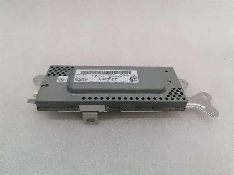 Tesla Model 3 Performance Electronic Module 1079755-00-E ECU