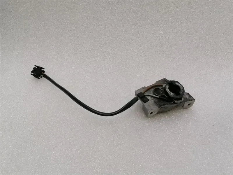 Porsche 911 996 Facelift Convertible Lock 99656165501 Convertible Lock Hardtop