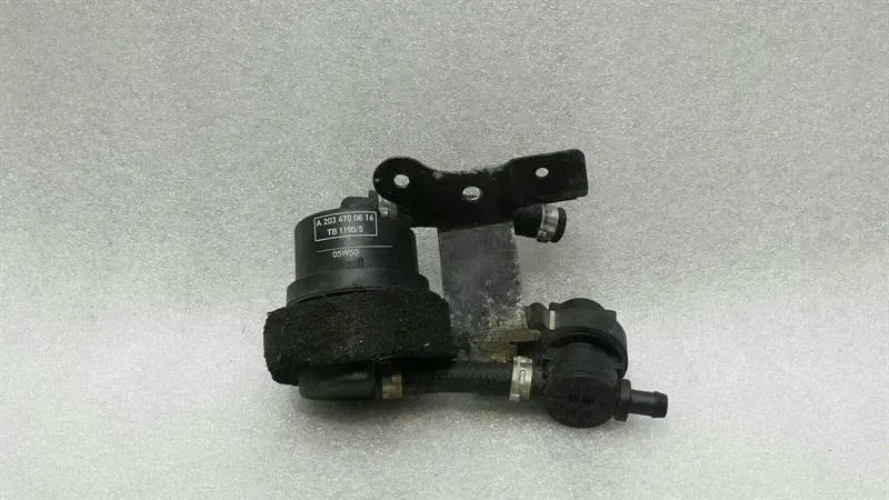 Mercedes CLK W209 Purge Valve A2034700816 Valve Damper Tank Fuel