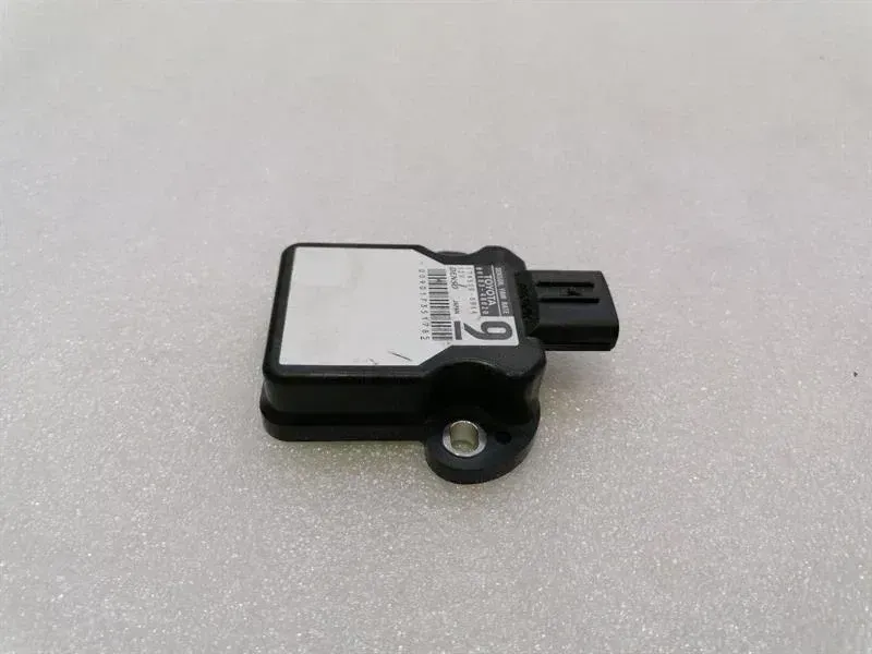 XUS RX RX450h AL20 Sensor 89183-48020 YAW RATE