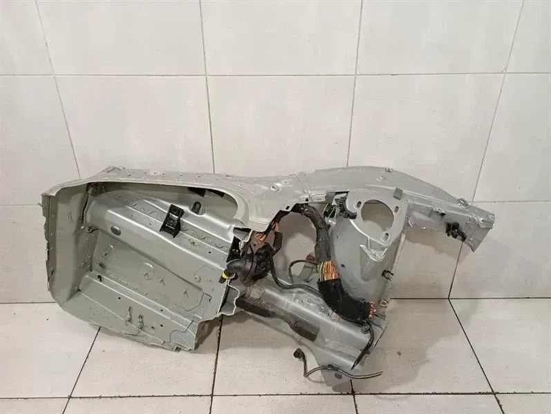 Porsche Cayman 981 Right Front Chassis Leg 99150139201 Right Front Wheel Arch
