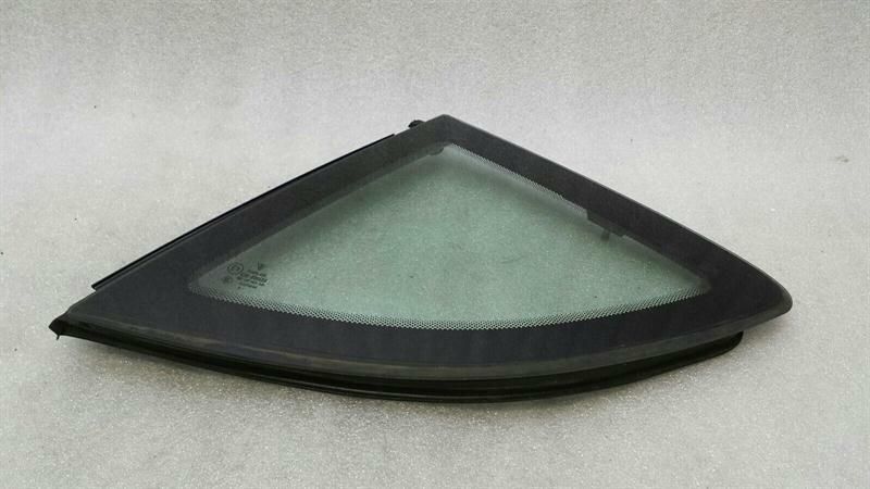 Porsche Cayman S 987 left rear 1/4 glass 98754311102 door window 1/4 rear left
