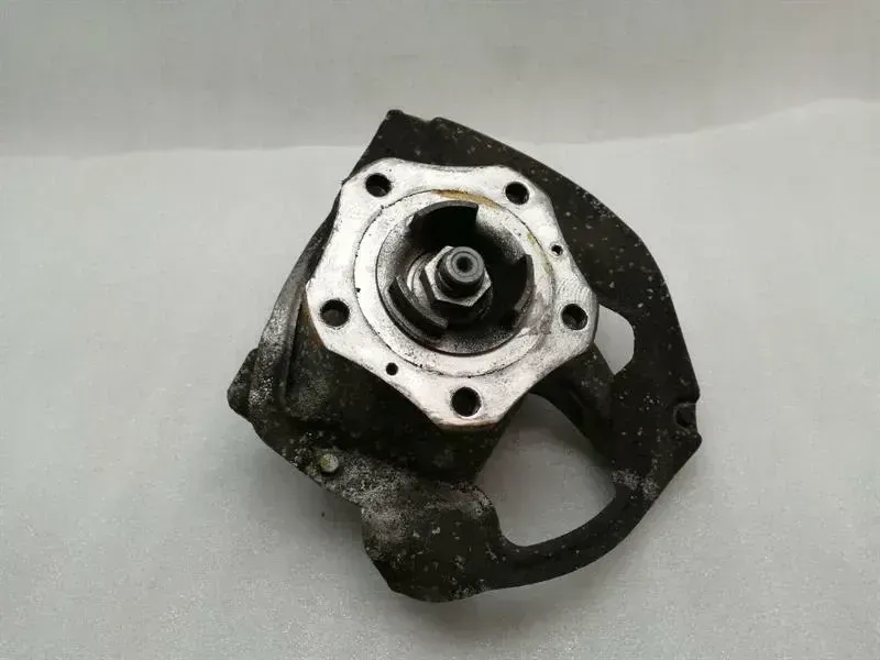 Porsche Boxster 981 Right Front Hub 99194185805 Wheel Bearing Housing Front Right