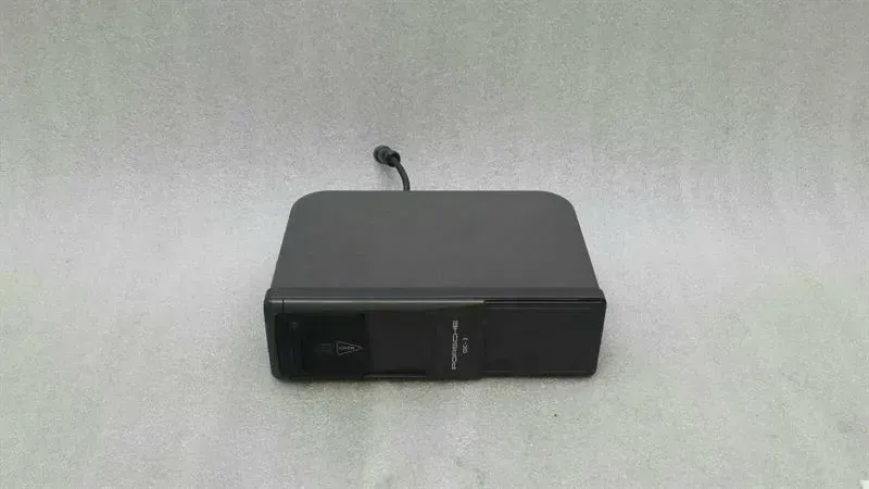 Porsche 911 996 CD Changer 99364513000 CD Changer