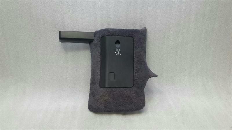 Porsche 911 996 RHD Battery Panel 99655110200 Right Handlebar