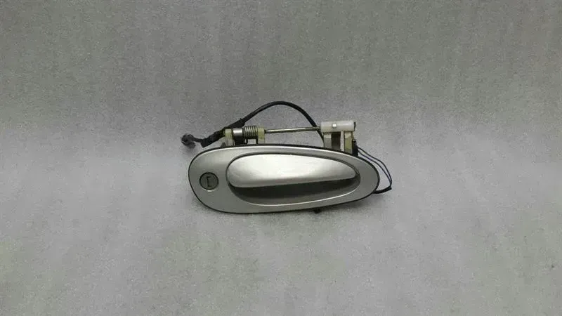 PORSCHE 911 996 RIGHT DOOR HANDLE 99653706402 RIGHT HAND DRIVE RHD