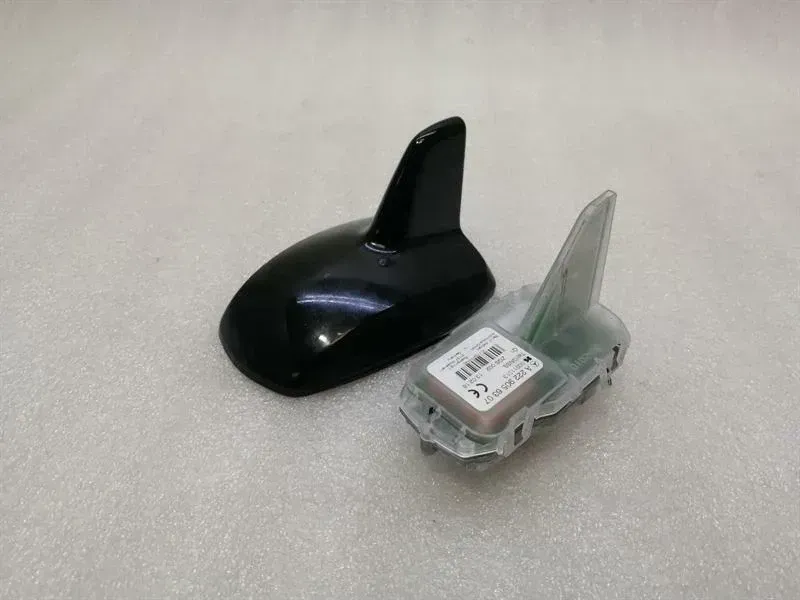 Mercedes S-Class W222 Roof Antenna A2229056307 Roof Antenna