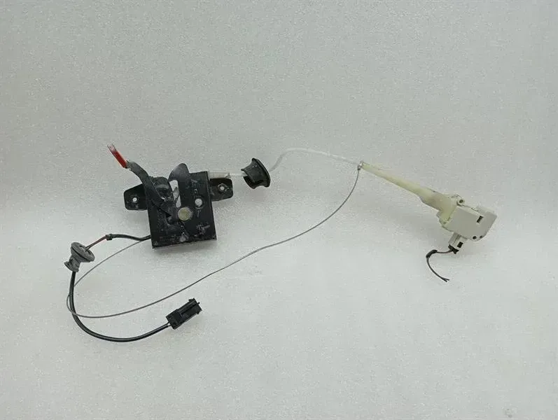 Porsche Boxster 987 Bonnet Lock 99751105300 Bonnet Lock