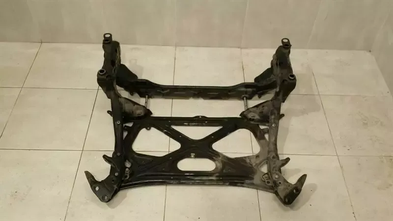 Audi A7 4G Beam / Subframe Front Axle Beam 3.0 TFSI 4H0505105