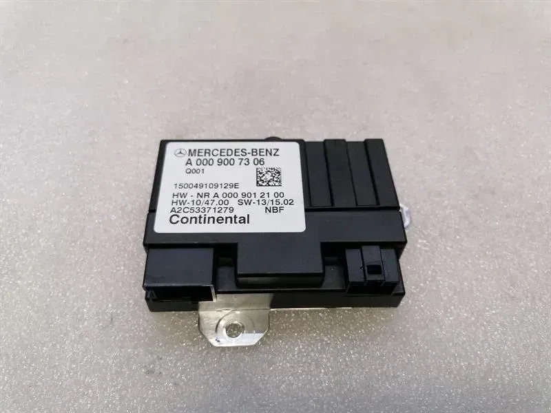 Mercedes SL R231 electronic module A0009007306 control unit fuel pump