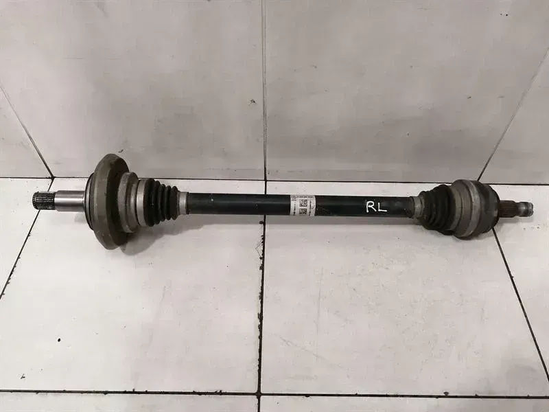 Mercedes C43 W205 Left Rear Drive Shaft A2053504019 Drive Shaft Rear Left