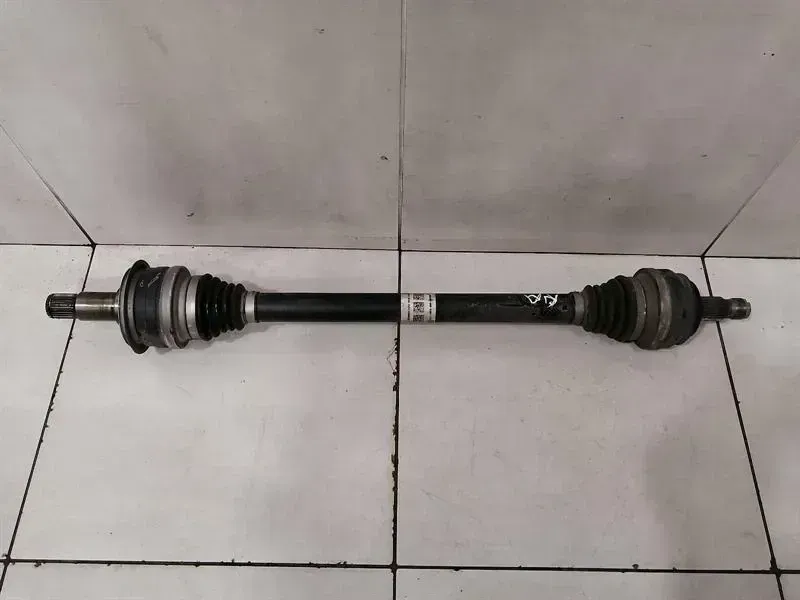 Mercedes C43 W205 drive shaft rear right A2053504019 rear right drive shaft