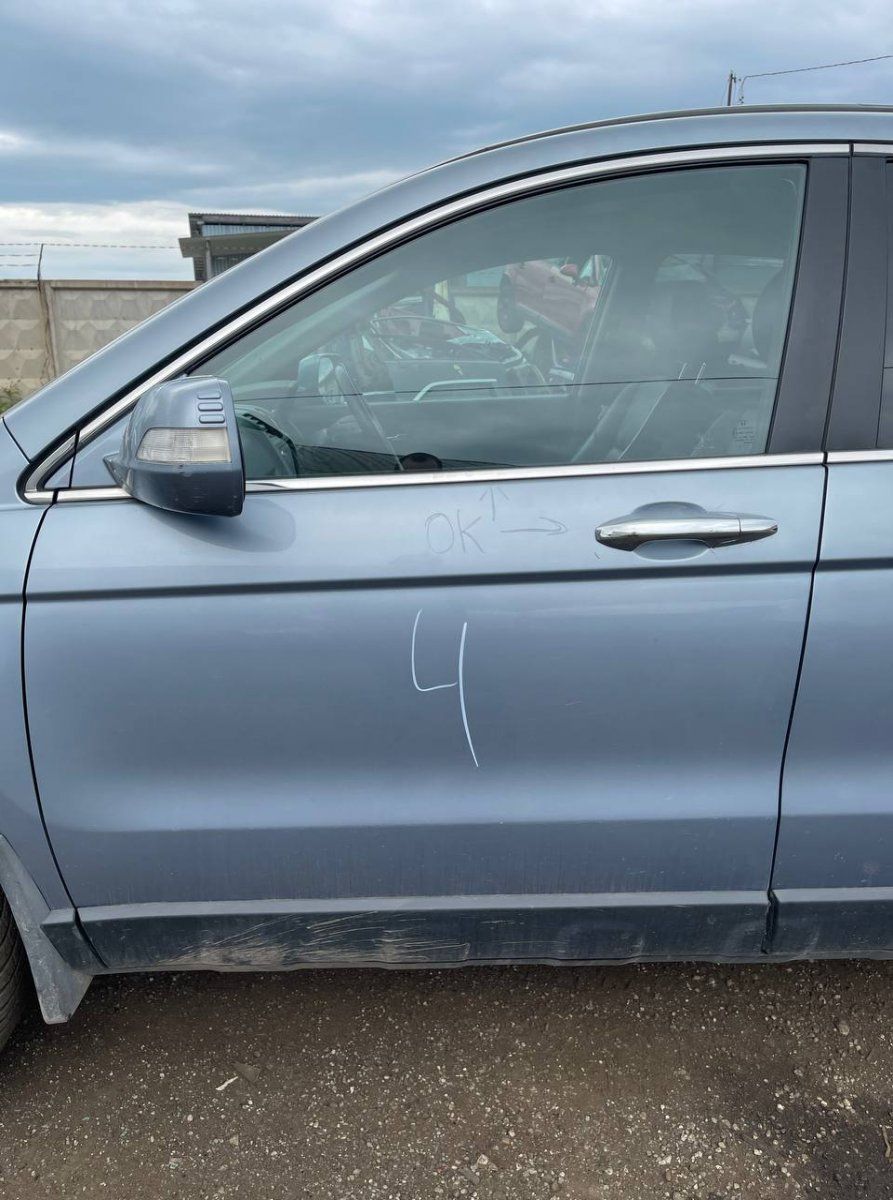 Door Front Left HONDA CR-V III (RE) (2006-2012)