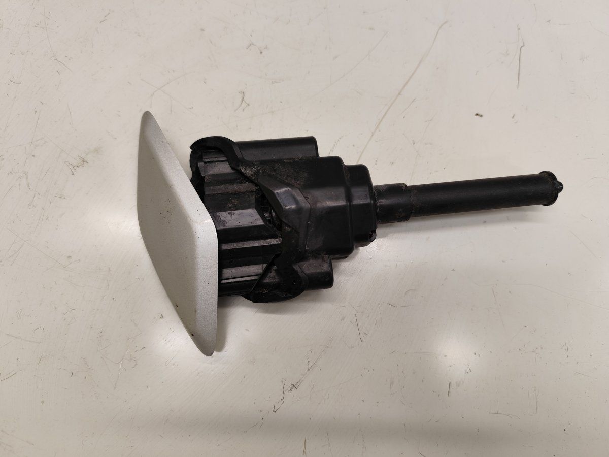 8520802130 8539402081 Headlight Washer Nozzle Left TOYOTA AURIS (E18) 2012-2018